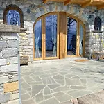 Rustico Bella